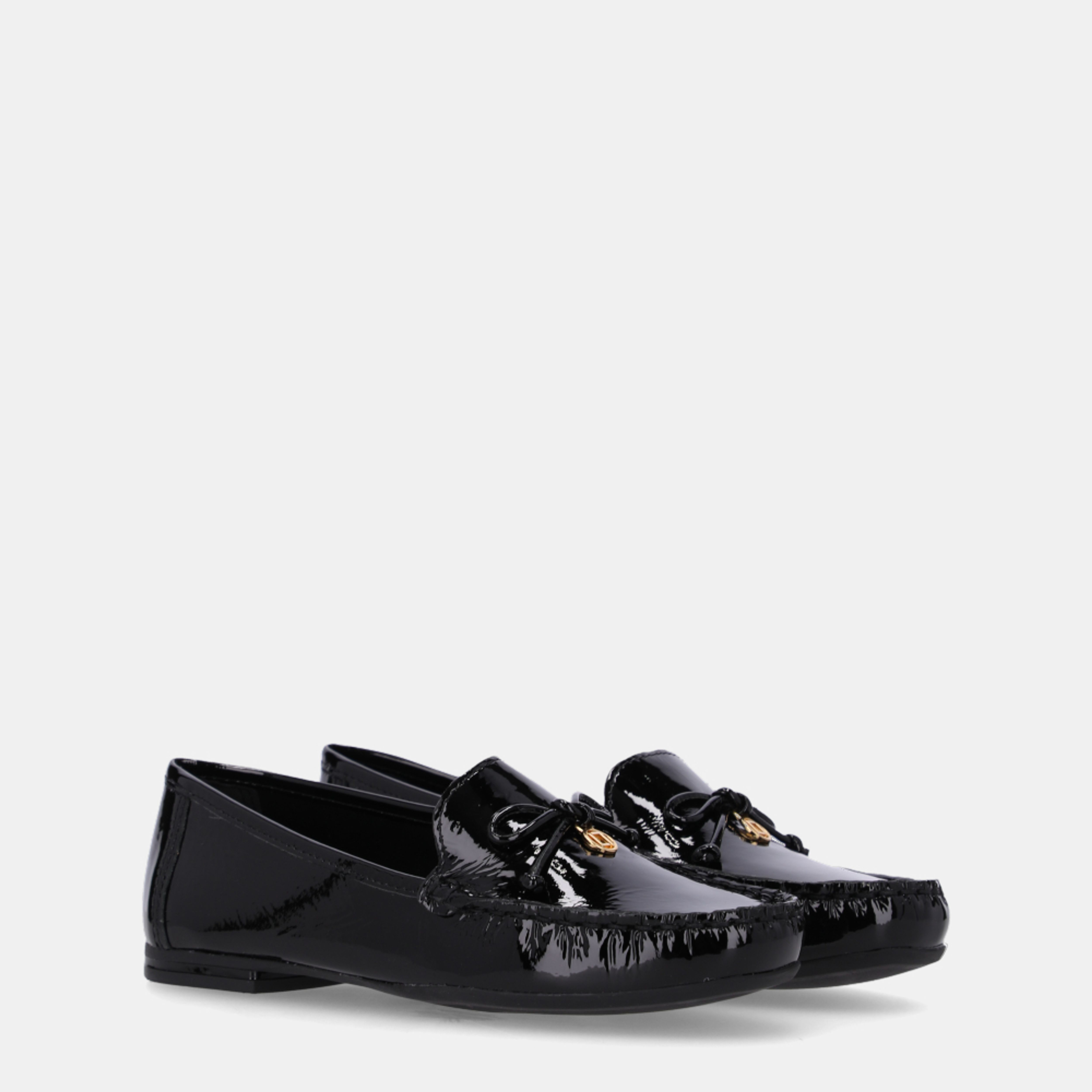 60260028_00000002_2
