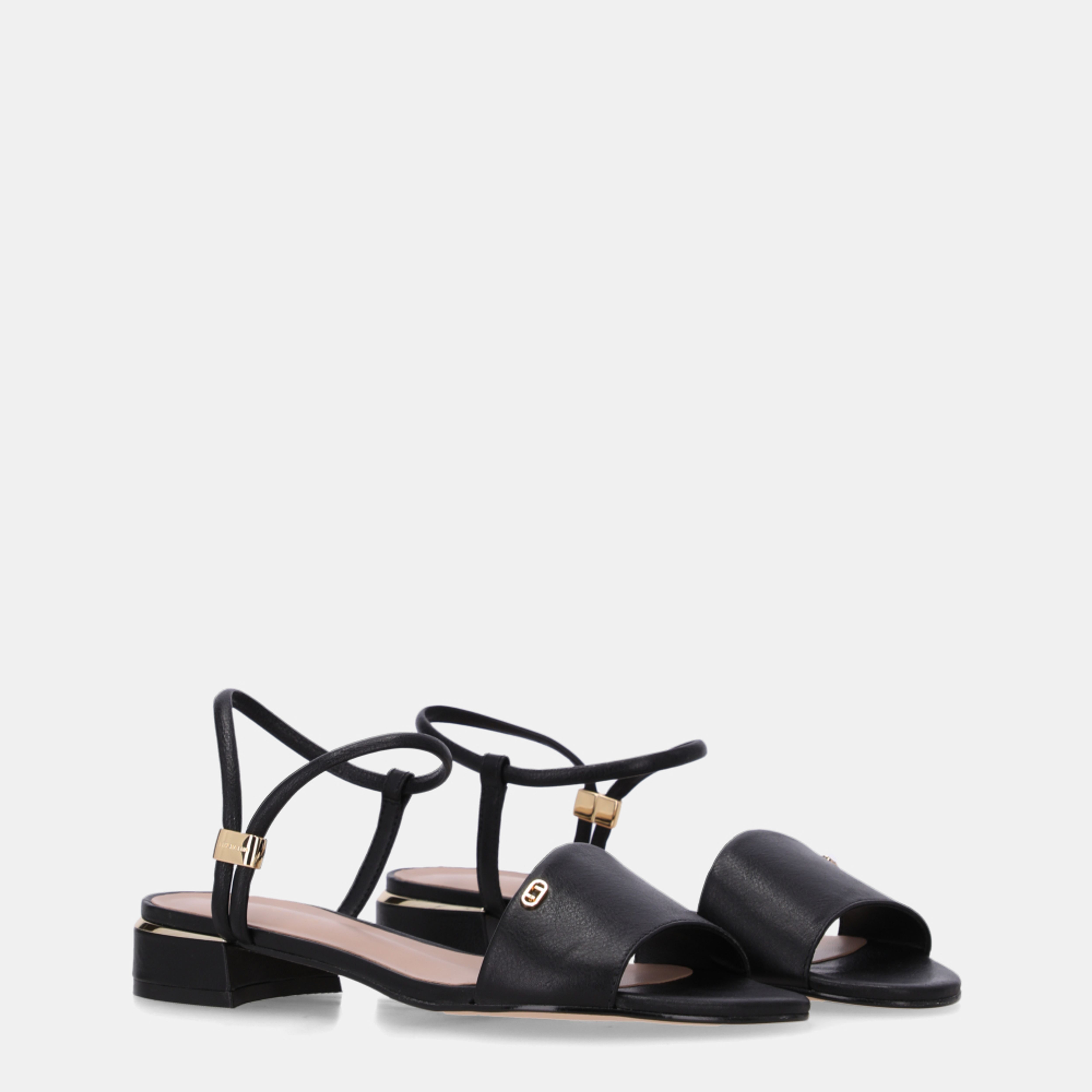 Sandalia-Rasteira--Saara-Preto---80910023---3